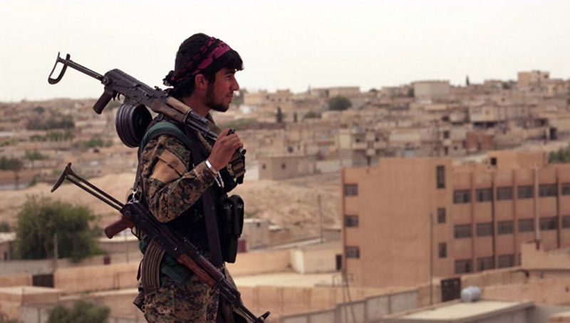 Вице-премьер Турции обвинил США в поставках сирийским курдам оружия