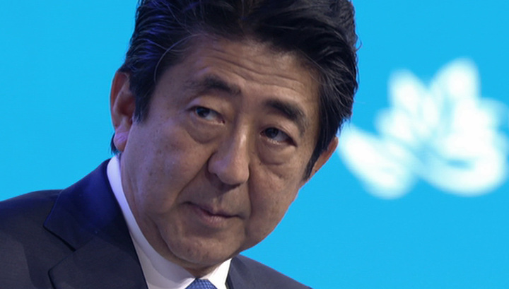 Абэ хочет открыть новую эру в отношениях с Россией, подписав мирный договор