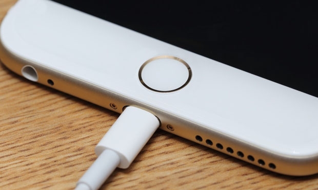 Apple изобрела «бесконечную» батарею для iPhone