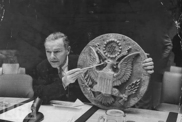 Советский «жучок» восемь лет находился в посольстве США!