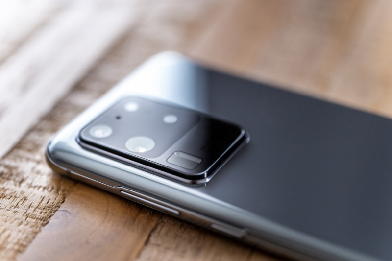 Samsung выпустит 150-мегапиксельную камеру для смартфонов Xiaomi