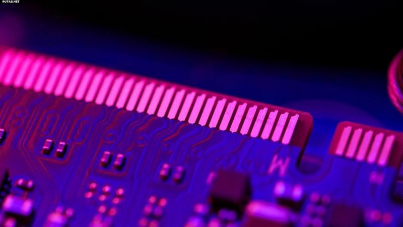 Новый форм-фактор SSD может вмещать 1 000 000 ГБ данных: накопители E2