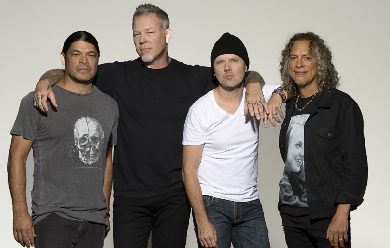 Metallica собрала средства для фонда All Within My Hands