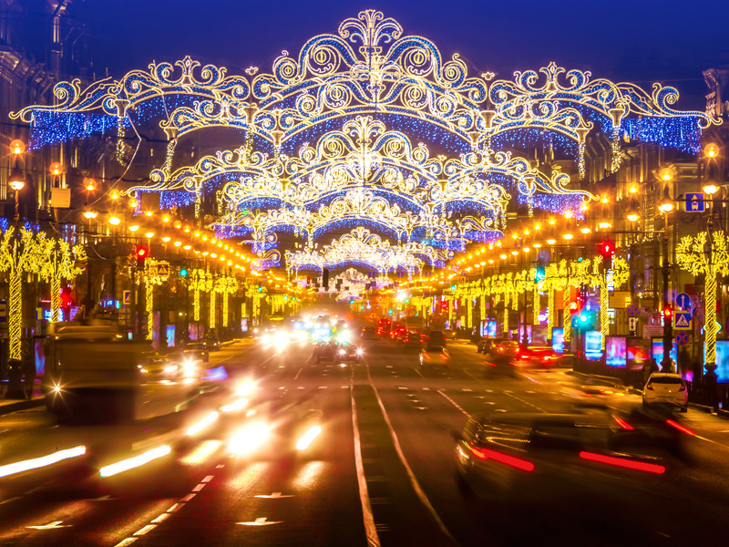 В Петербурге транспорт не будет работать в новогоднюю ночь, но будет в рождественскую