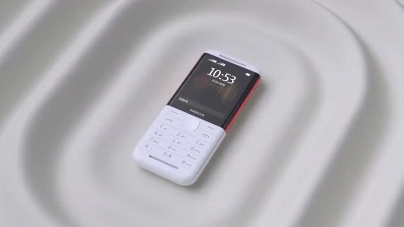 Nokia представила кнопочный телефон со стереодинамиками и два бюджетных смартфона