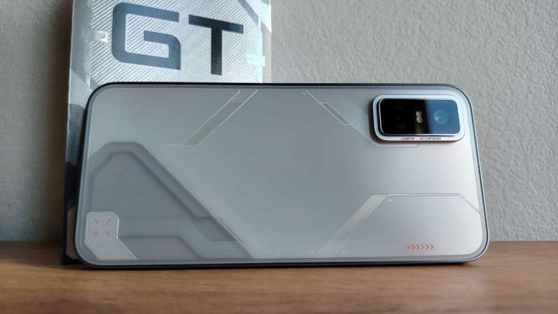 Обзор смартфона Infinix GT 30 Pro – Игровые инновации и мощное железо