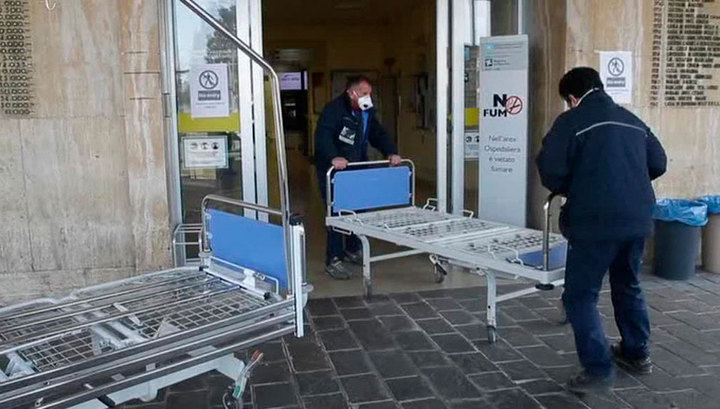 Коронавирус в Италии: два человека скончались, около 70 - заражены
