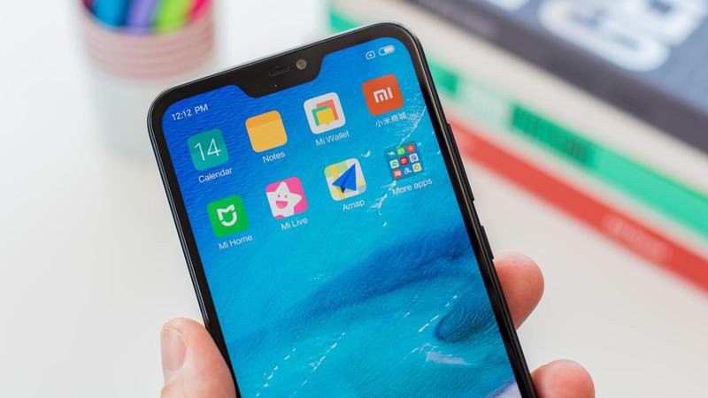 Xiaomi призналась в показе рекламы в своих смартфонах