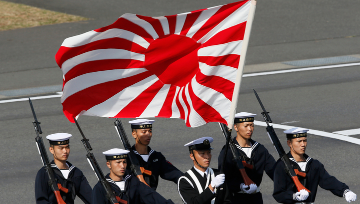 Сеул призвал Токио отказаться от "милитаристского" флага