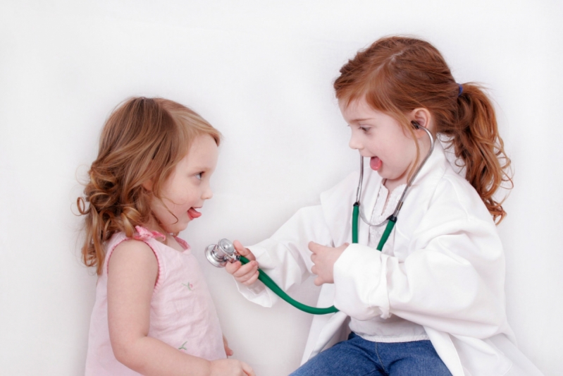 Как научить ребенка не бояться врачей