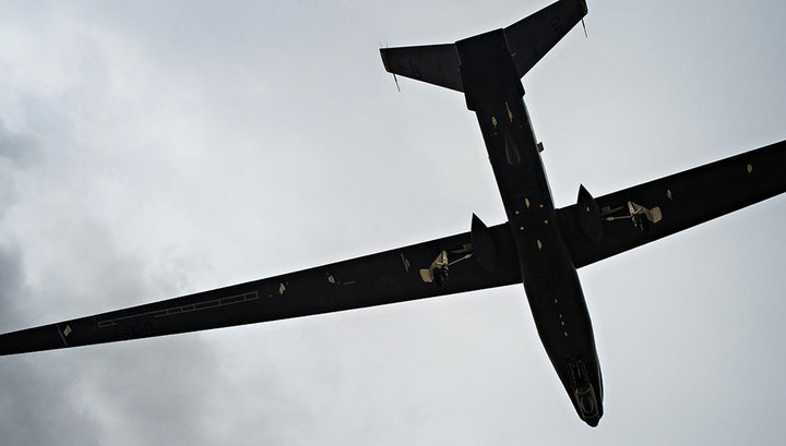 Беспилотник ВВС США провел пятичасовую разведку у Черноморских границ России
