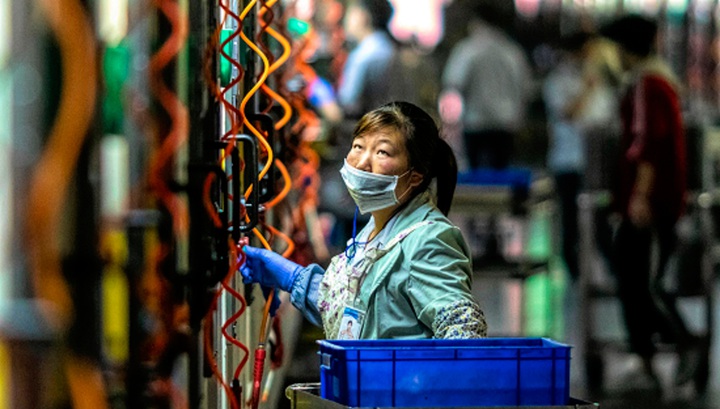 Эпидемия коронавируса обрушила промпроизводство в КНР