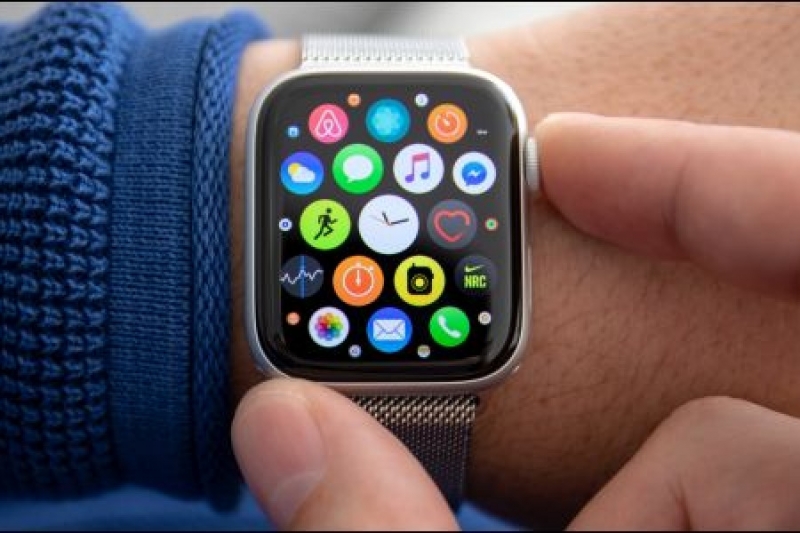 Apple Watch получит сканер отпечатков пальцев