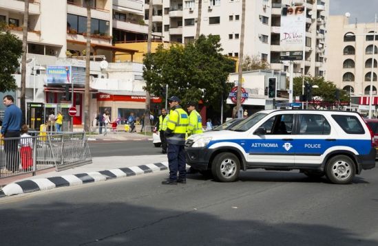 73-летний водитель напал на полицейского - Вестник Кипра