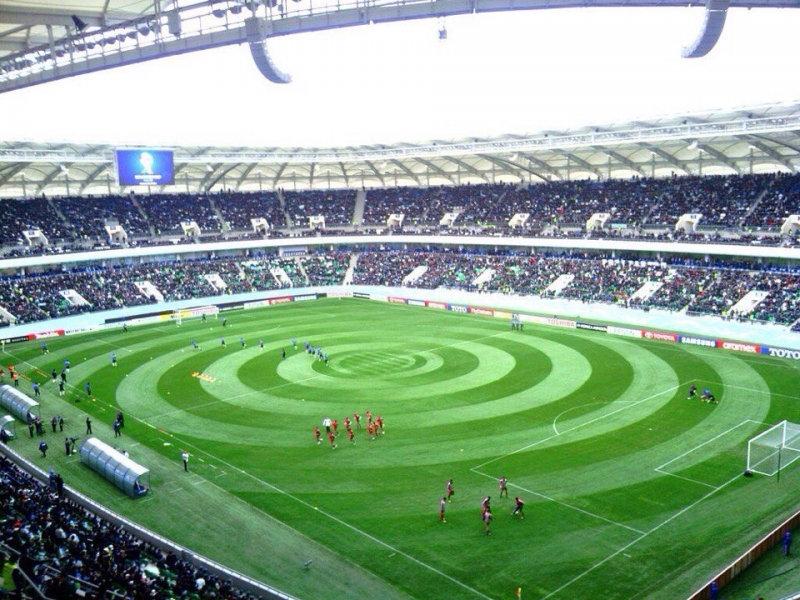 Стадион "Бунедкор" в Узбекистане