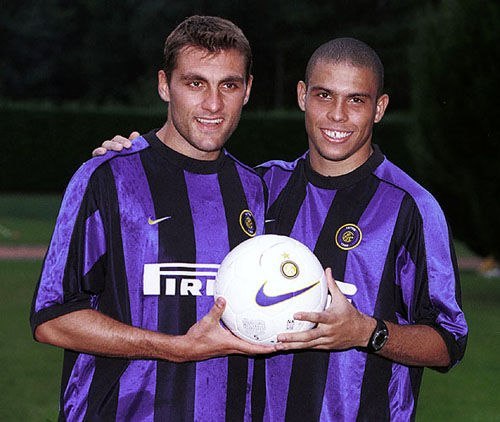 Кристиан Вьери и Роналдо. "Интер".