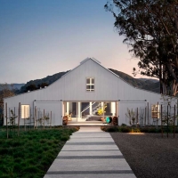 Новый дом на ранчо Hupomone в Калифорнии