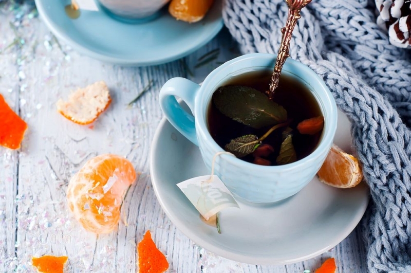 7 рецептов согревающего и полезного чая