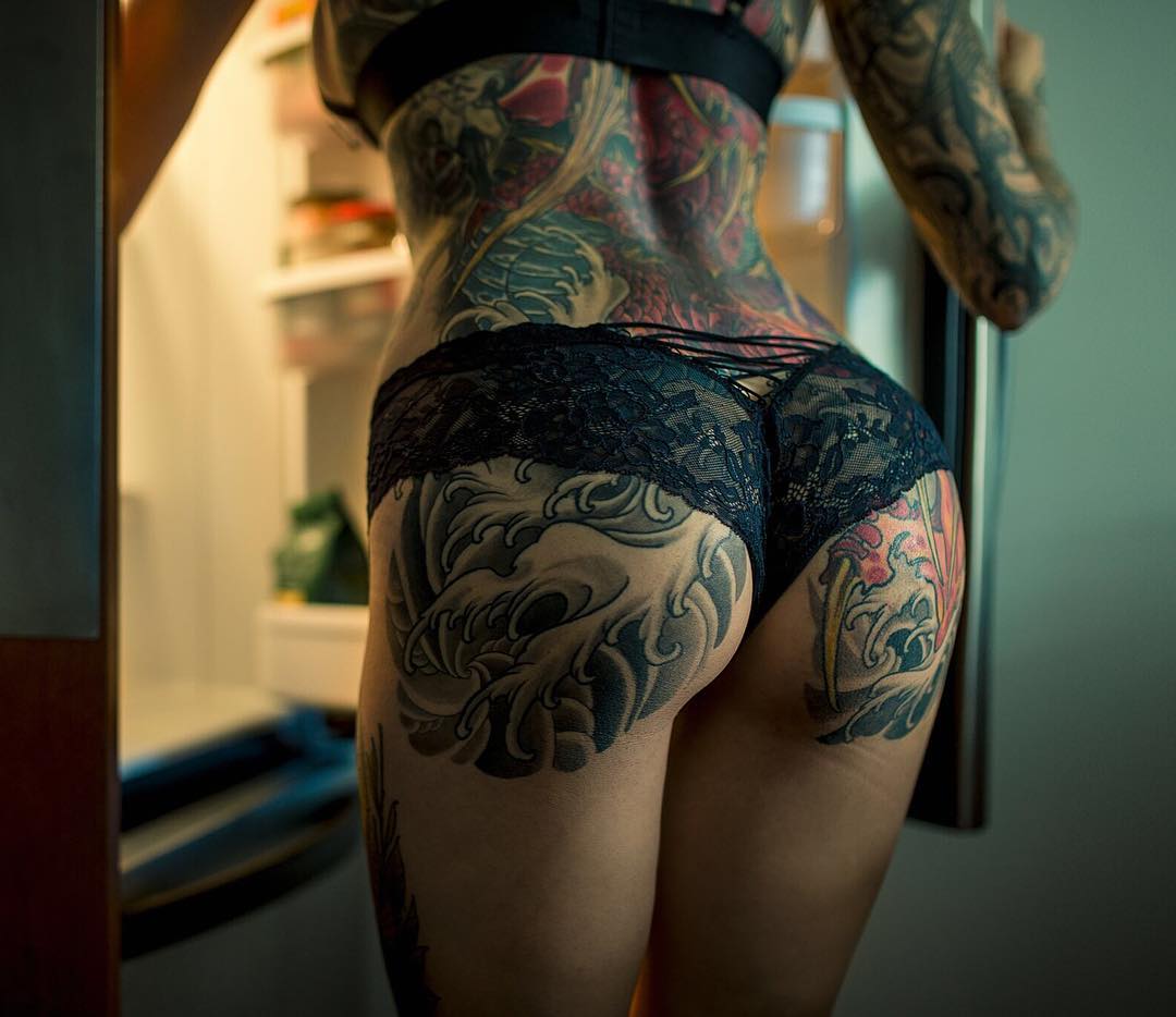Hot Tattoo Girls