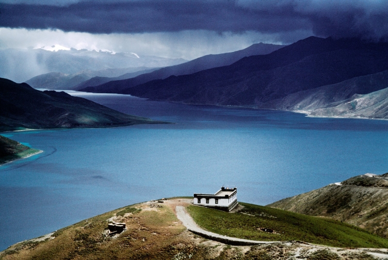 Святое озеро, Тибет