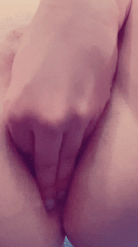 The face of Juicypussy2288 and her anal prolapse.