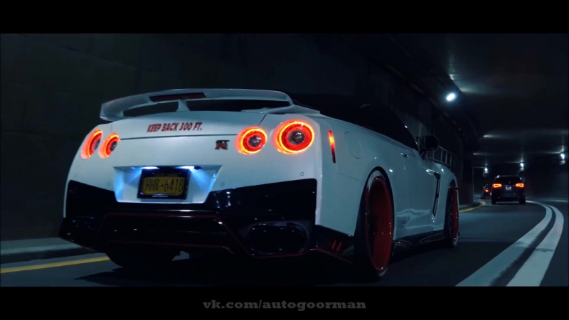 NYC On Fire - Nissan GT-R R35