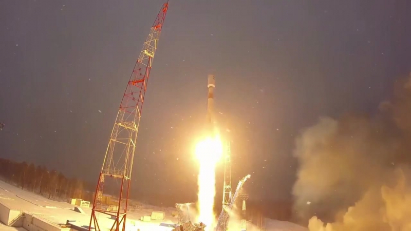 Soyuz 2.1b launches Kosmos-2524