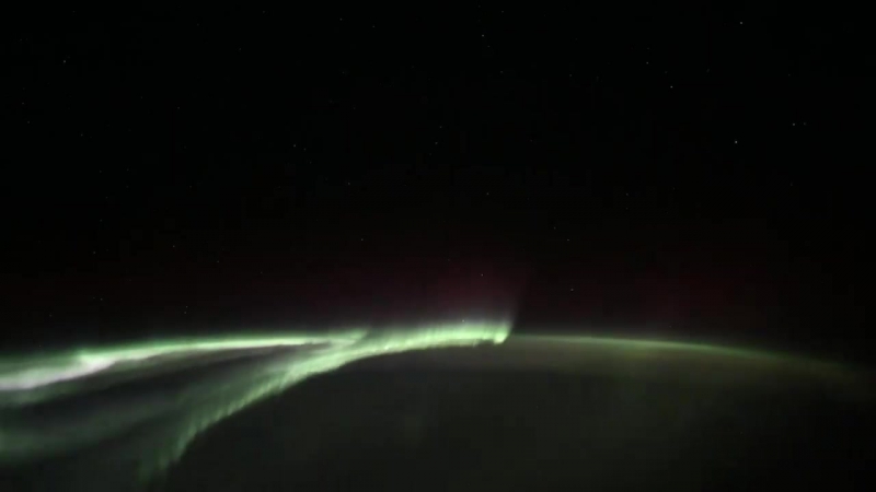 Таймлапс полярного сияния из космоса