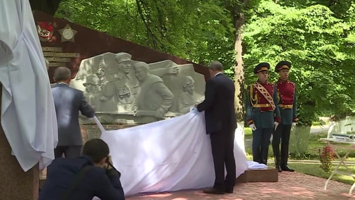 Никто не забыт: на Вятке открыли памятник солдатам Великой Отечественной