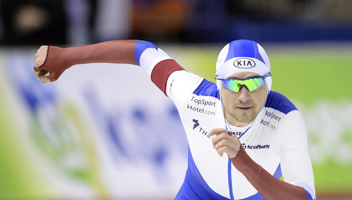 Конькобежец Юсков выиграл полуторку на чемпионате России