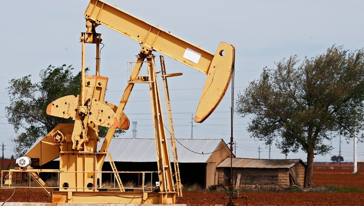 Нефть в США: цены стремятся к нулю