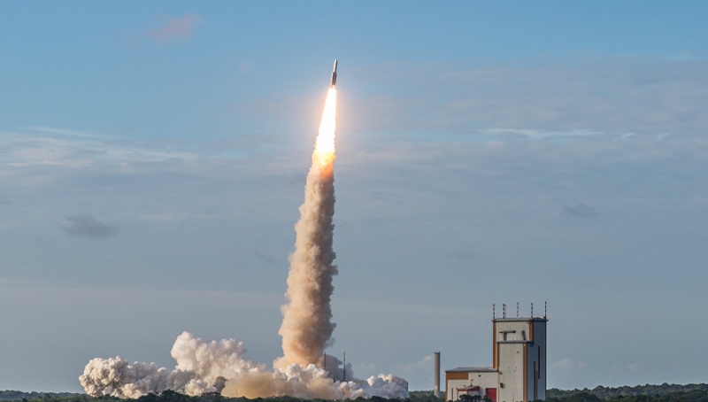 Arianespace объявила о потере связи с ракетой-носителем Ariane 5