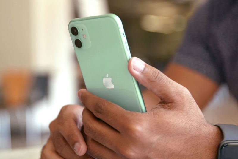 Apple рассказала, как очистить смартфон от коронавируса