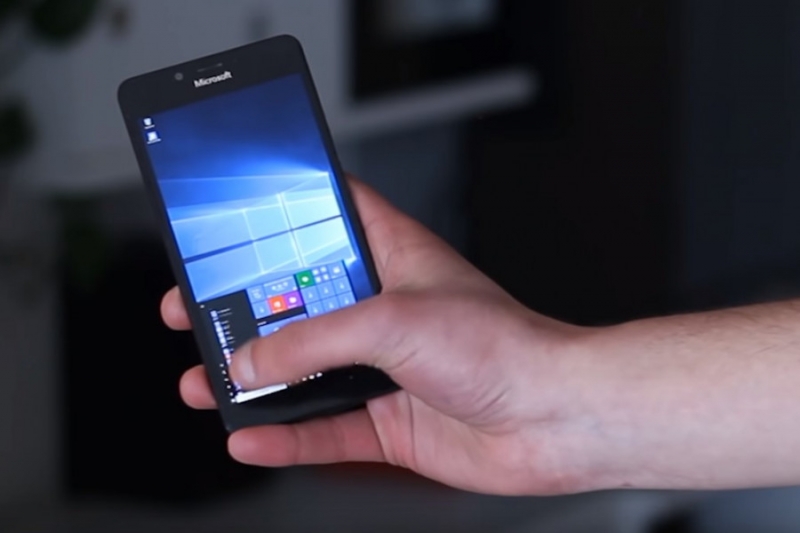 Новая прошивка превращает смартфоны Lumia в полноценный Windows-ПК