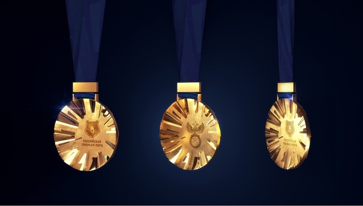Российская премьер-лига представила новый чемпионский кубок и медали