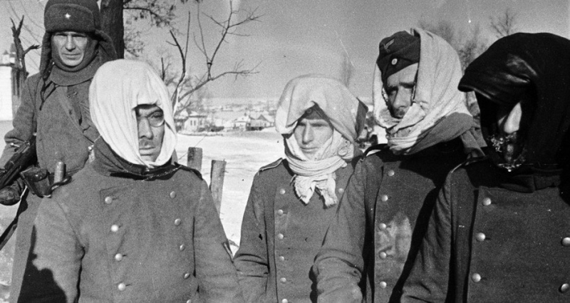 Как немецких солдат в Сталинграде обкрадывали