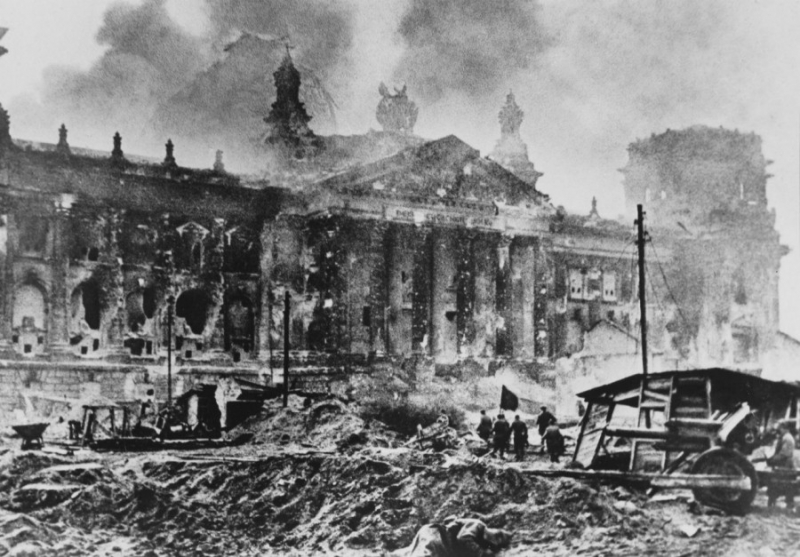 Берлин-1945: бойня или триумф?